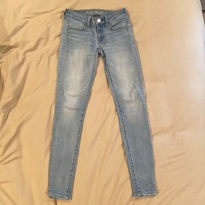 Women’s American Eagle Jeggings, Size: 2 Long, Light Wash